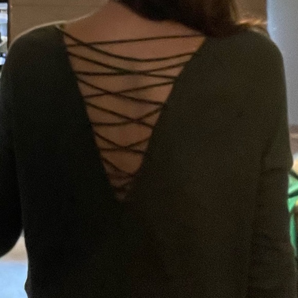 Express Womens XS Sweater Cras Cross Back Detail - Picture 3 of 7